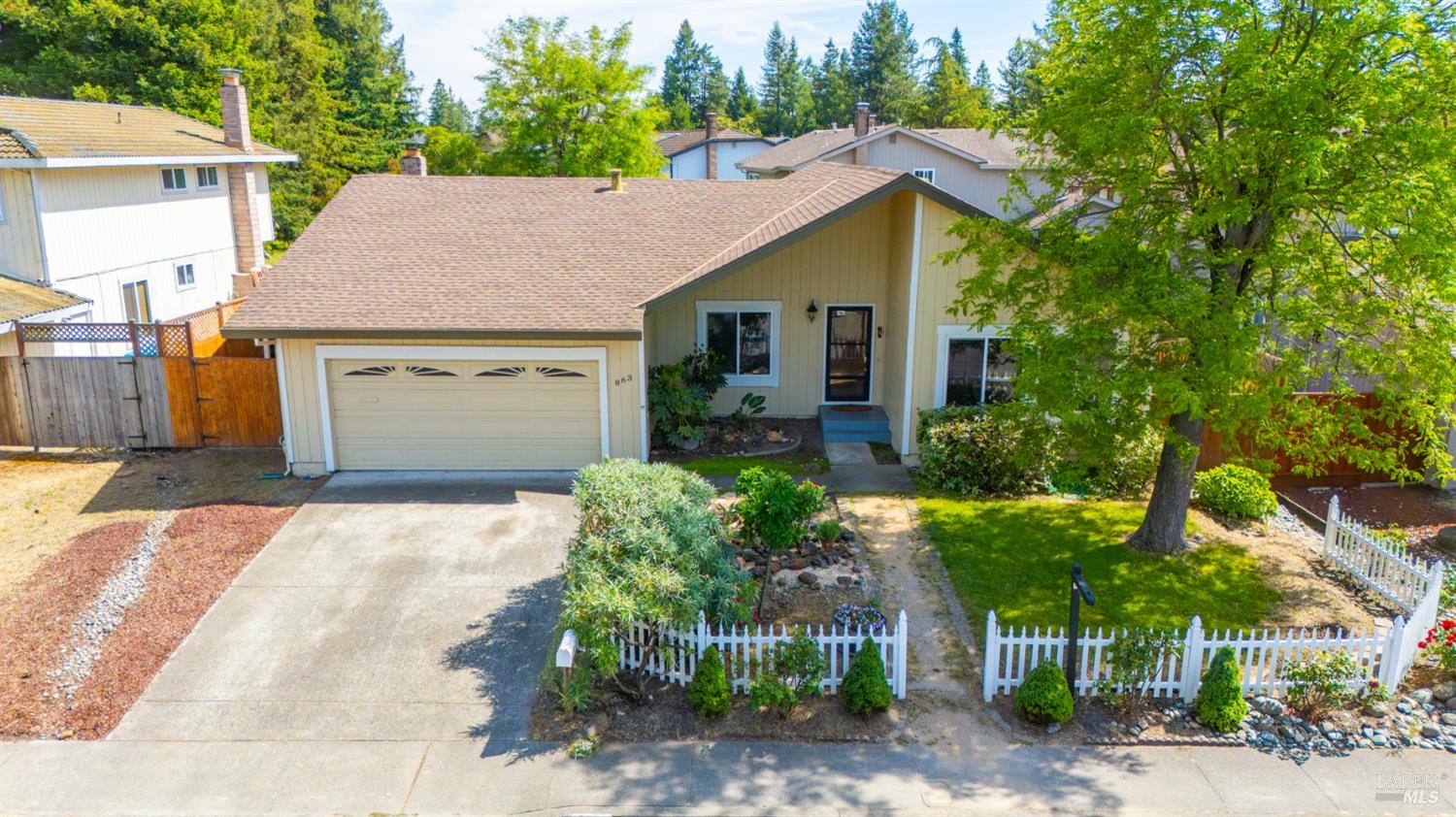 863 Holly Avenue Rohnert Park, CA 94928 - Photo 15 of 62