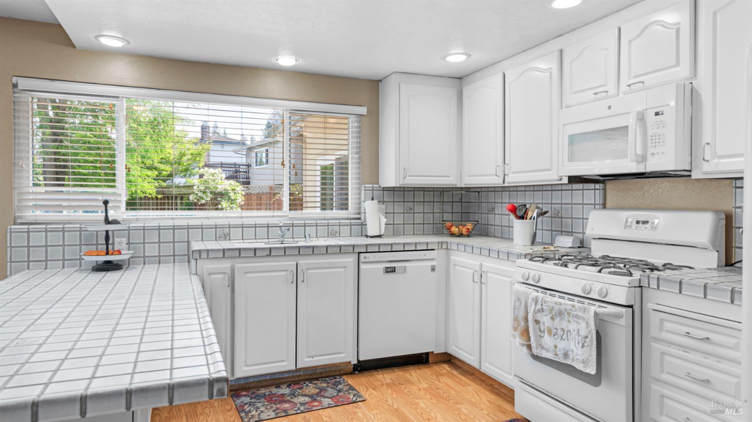 863 Holly Avenue Rohnert Park, CA 94928 - Photo 49 of 62