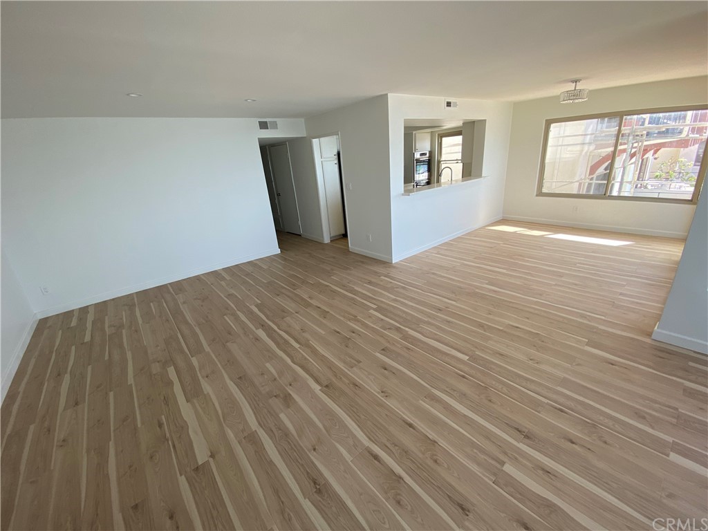 259 Avenida Lobeiro, Unit E San Clemente, CA 92672 - Photo 3 of 9