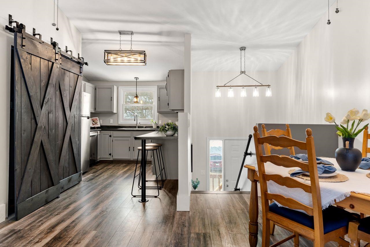 879 Mammoth Road, Unit 6 Manchester, NH 03104 - Photo 8 of 31