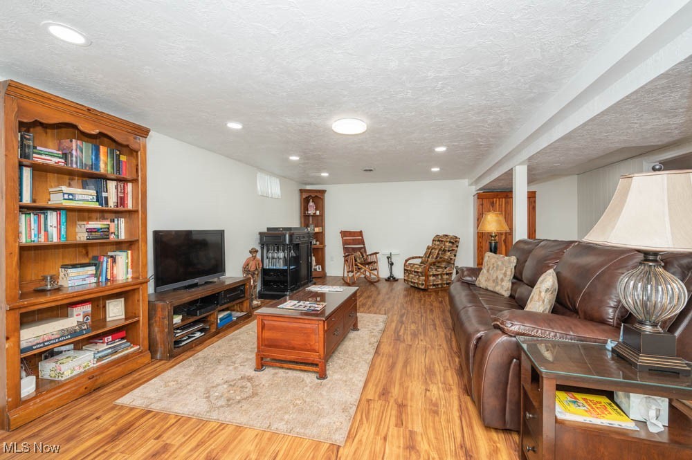 3087 Kingsridge Road East Liverpool, OH 43920 - Photo 27 of 38