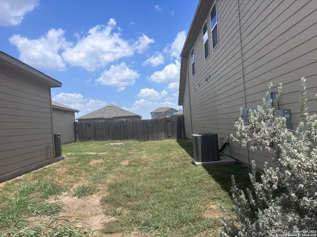 $279,900 | 7267 Dark Moon, Converse, TX 78109