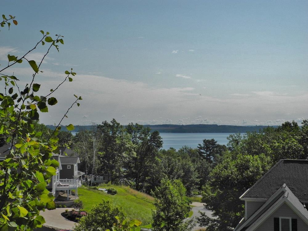 13 Hidden Ridge Drive Traverse City, MI 49686 - Photo 2 of 15 1821016-1.JPG