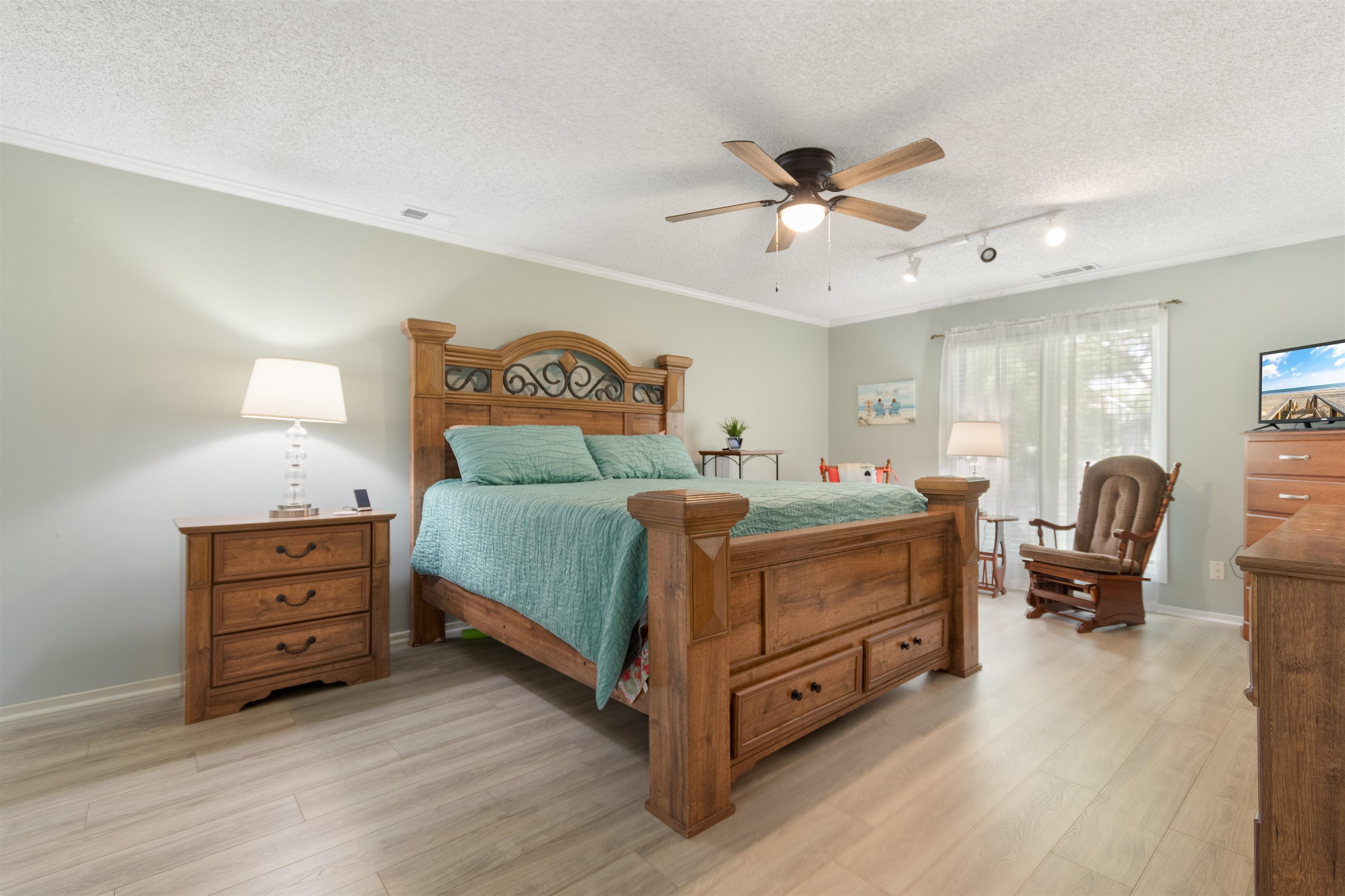 850 King James Court Murrells Inlet, SC 29576 - Photo 15 of 51