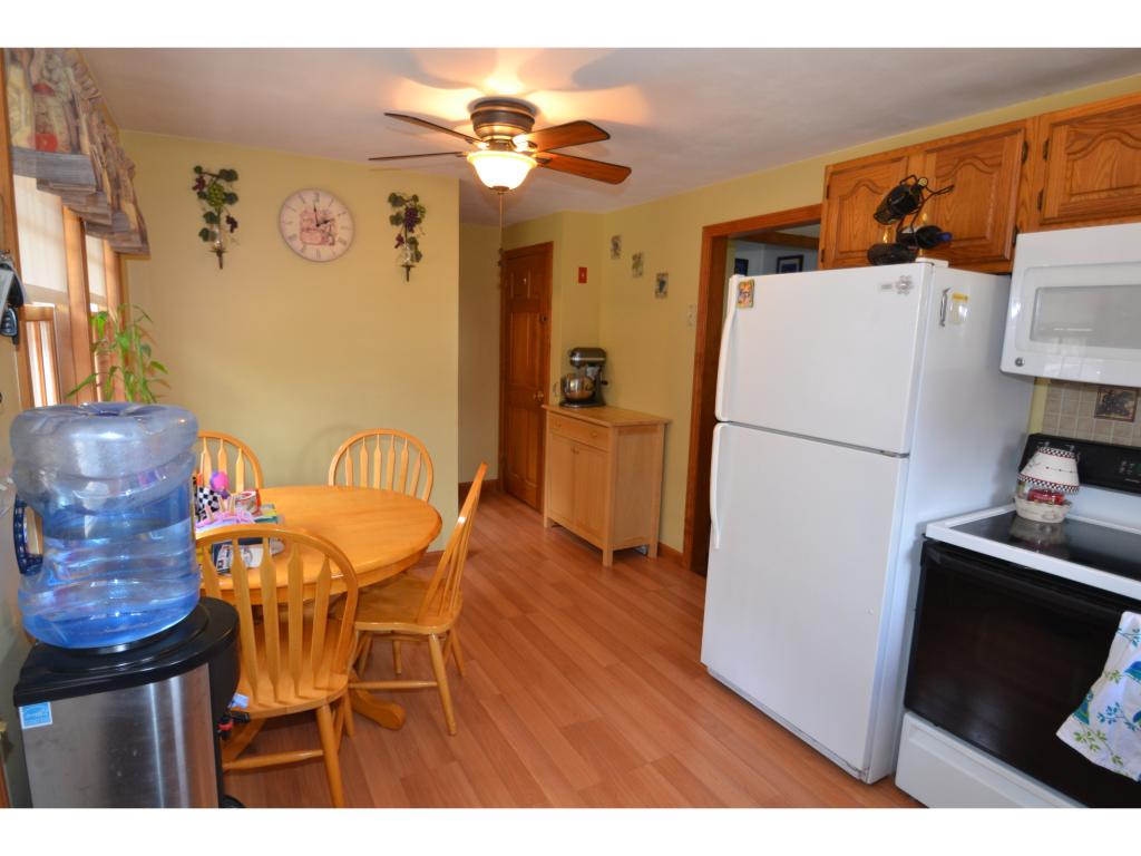 5 B Maurice Road Derry, NH 03038 - Photo 8 of 24