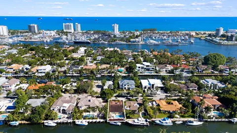 $2,590,000 | 713 Riviera Isle Drive, Fort Lauderdale, FL 33301