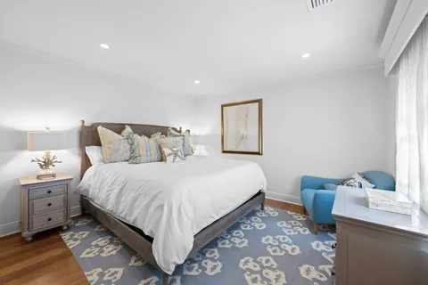 $2,590,000 | 713 Riviera Isle Drive, Fort Lauderdale, FL 33301