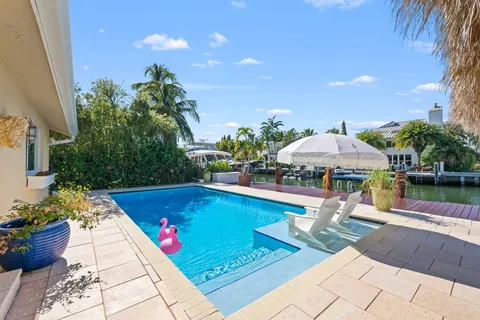 $2,590,000 | 713 Riviera Isle Drive, Fort Lauderdale, FL 33301