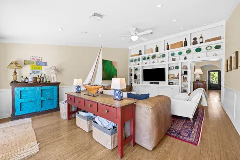 $2,590,000 | 713 Riviera Isle Drive, Fort Lauderdale, FL 33301