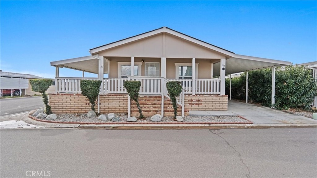 20683 Waalew Road, Unit B183 Apple Valley, CA 92307 - Photo 2 of 24