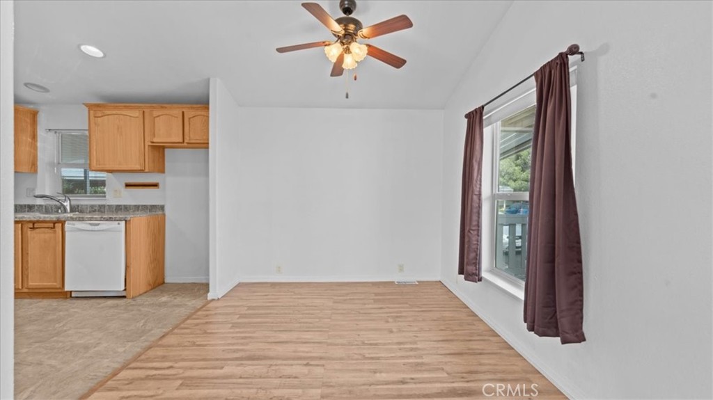 20683 Waalew Road, Unit B183 Apple Valley, CA 92307 - Photo 8 of 24