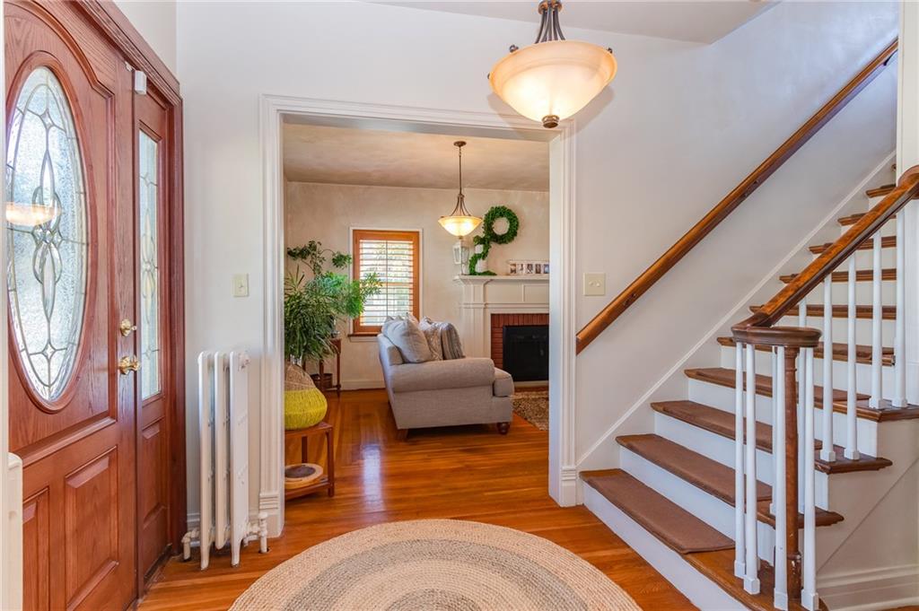 349 Jefferson Street Rochester, PA 15074 - Photo 3 of 22