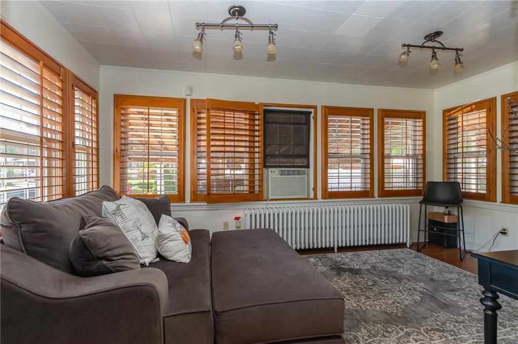 349 Jefferson Street Rochester, PA 15074 - Photo 8 of 22
