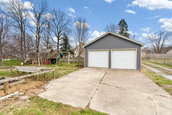 $515,000 | 102 High School Avenue, Battle Ground, IN 47920