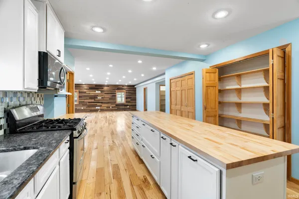 $515,000 | 102 High School Avenue, Battle Ground, IN 47920