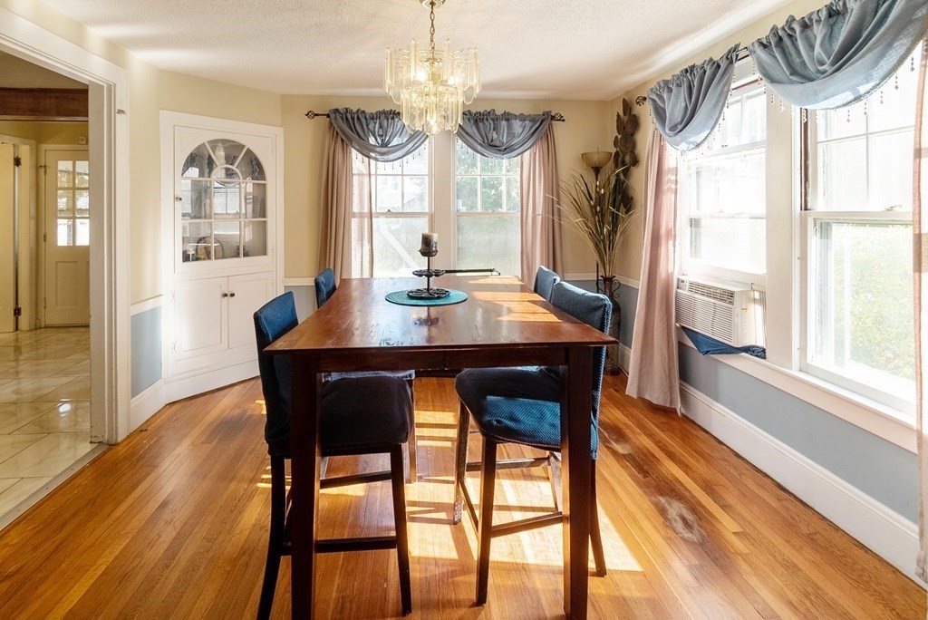 327 Commonwealth Avenue Springfield, MA 01108 - Photo 12 of 23 Gallery Image 12