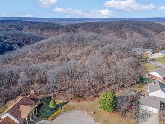 $39,000 | 105 Hillcrest Court, Valmeyer, IL 62295