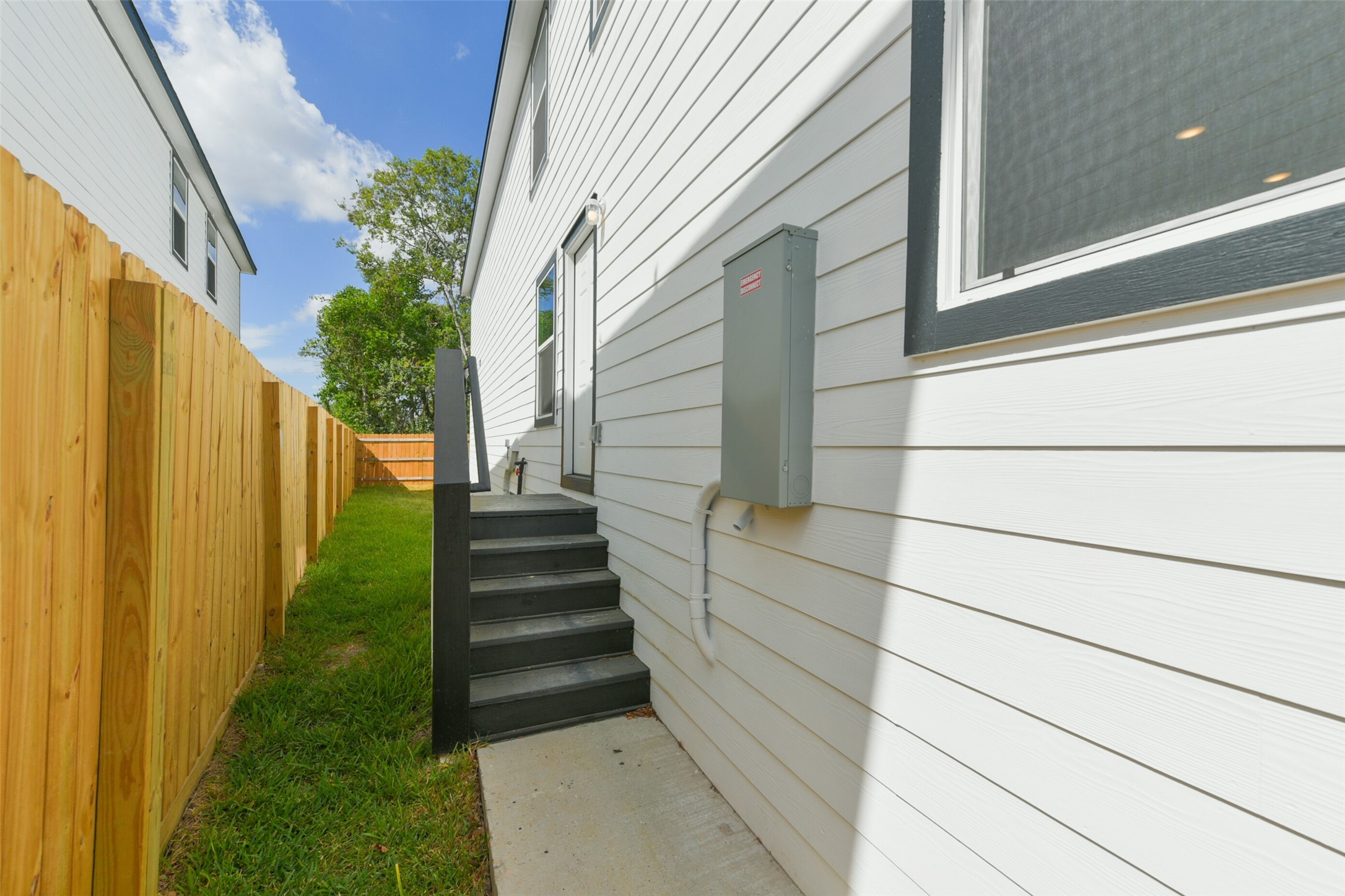 8713 Southwark Street, Unit A Houston, TX 77028 - Photo 15 of 17