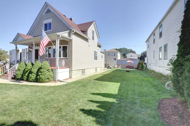 $399,900 | 133 North 17th Avenue, Melrose Park, IL 60160