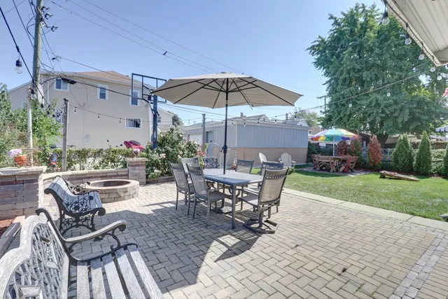 $399,900 | 133 North 17th Avenue, Melrose Park, IL 60160