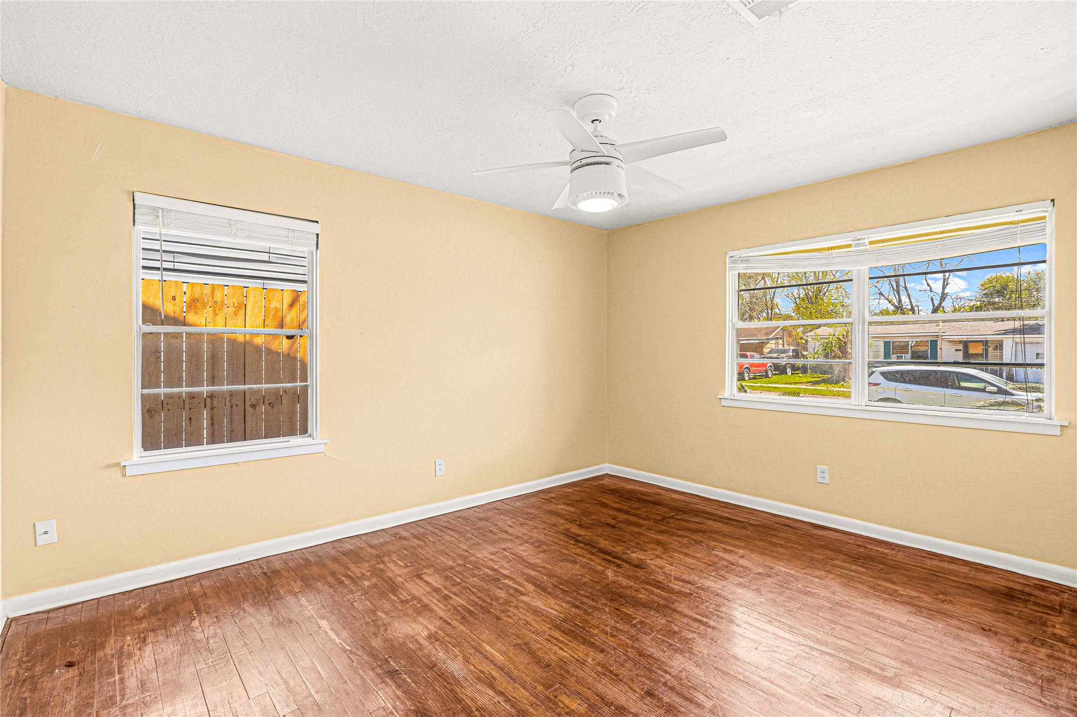 1007 Trimm Avenue Pasadena, TX 77502 - Photo 15 of 31