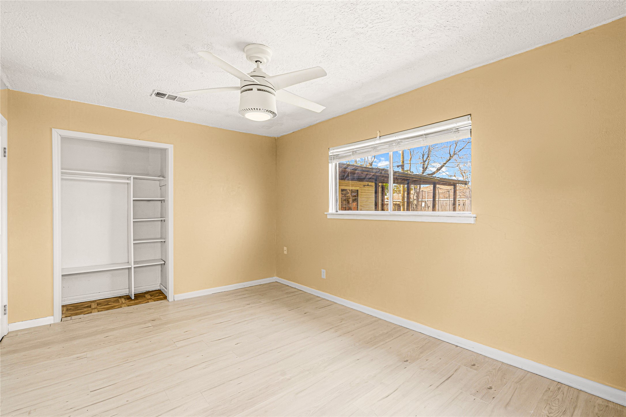 1007 Trimm Avenue Pasadena, TX 77502 - Photo 18 of 31