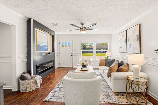 $224,899 | 1007 Trimm Avenue, Pasadena, TX 77502