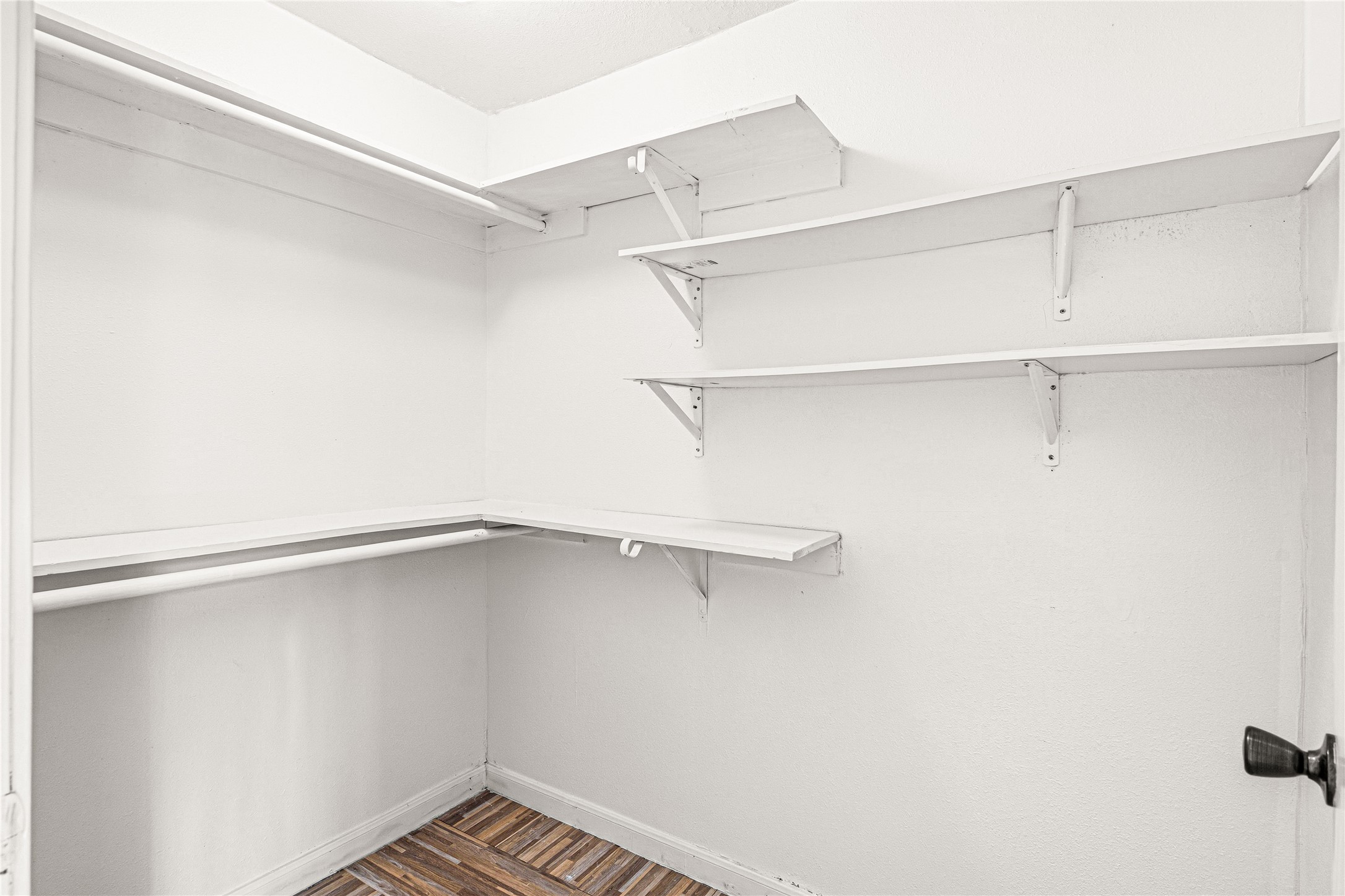 1007 Trimm Avenue Pasadena, TX 77502 - Photo 9 of 31