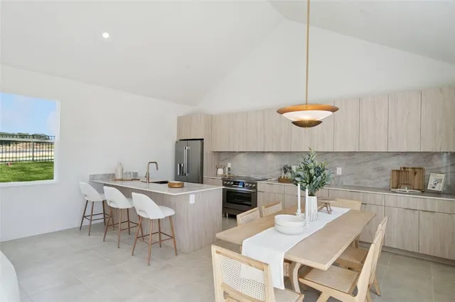 $339,900 | 462 Skyfield Court, Weirsdale, FL 32195