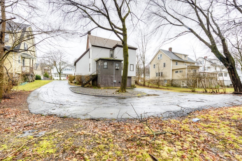 18 Intervale Road Worcester, MA 01602 - Photo 7 of 41 Gallery Image 7