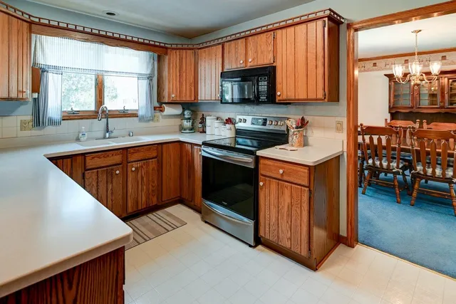 $495,000 | 652 Birch Court, Verona, WI 53593