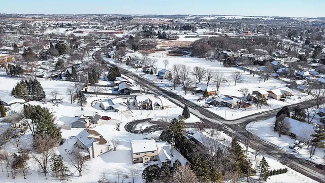 $495,000 | 652 Birch Court, Verona, WI 53593