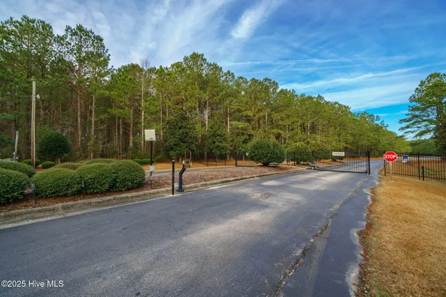 $150,000 | 229 Garbacon Drive, Beaufort, NC 28516