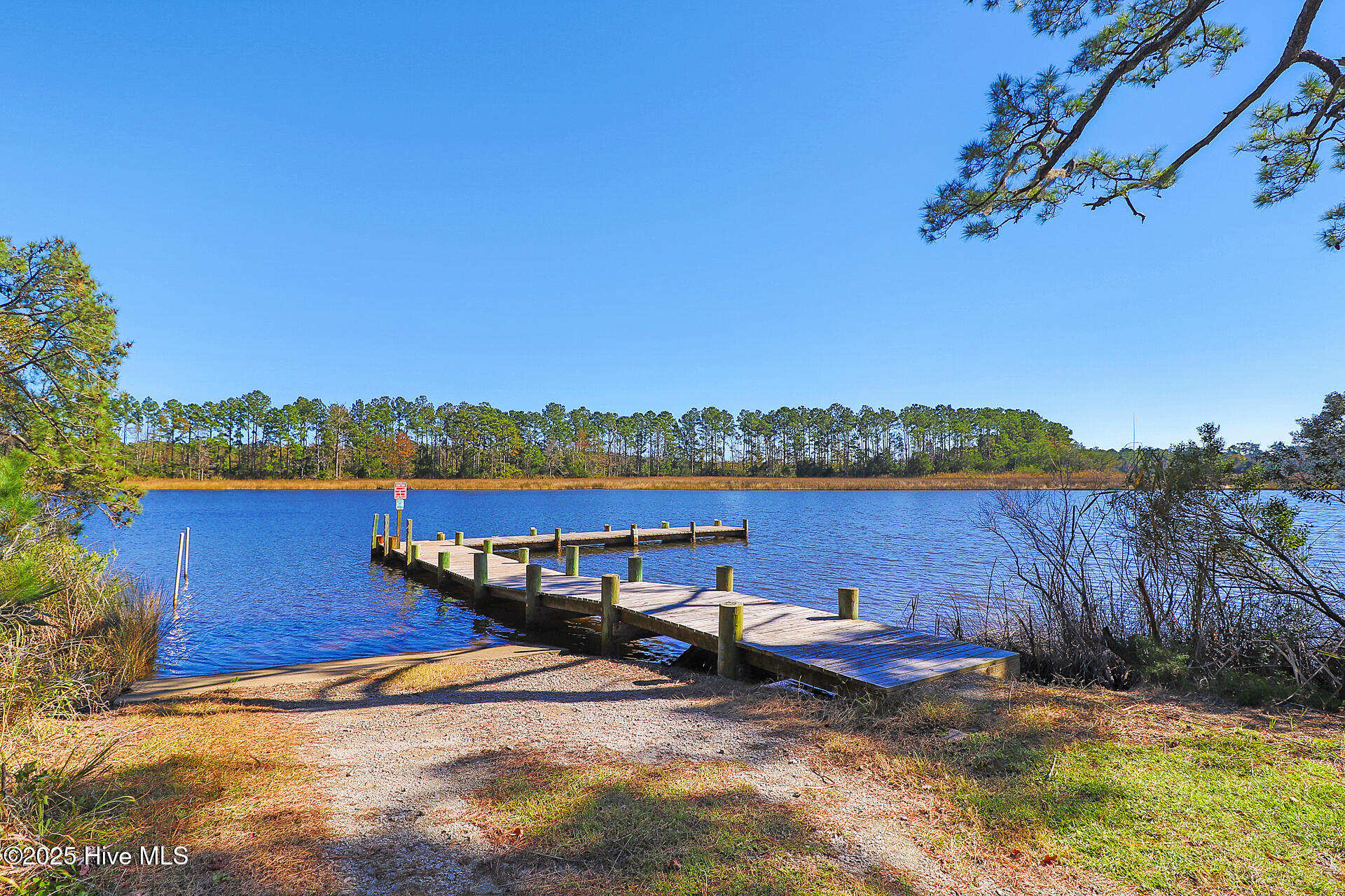 229 Garbacon Drive Beaufort, NC 28516 - Photo 10 of 13 Community Day Dock and Boat Launch
