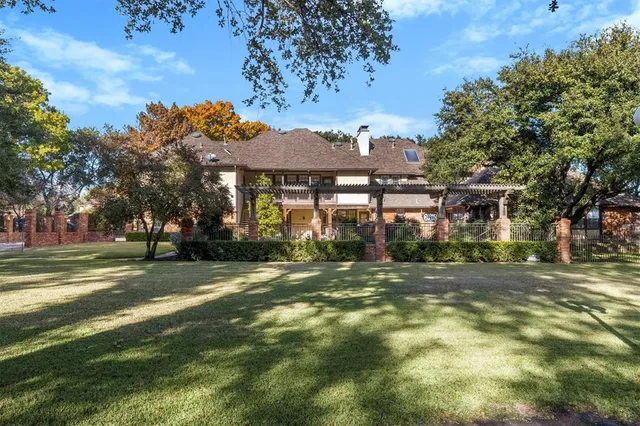 $1,500 | 5600 Willow Bend Court, Plano, TX 75093