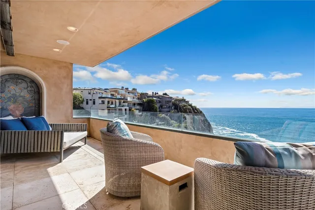 $27,500,000 | 145 Emerald Bay, Laguna Beach, CA 92651