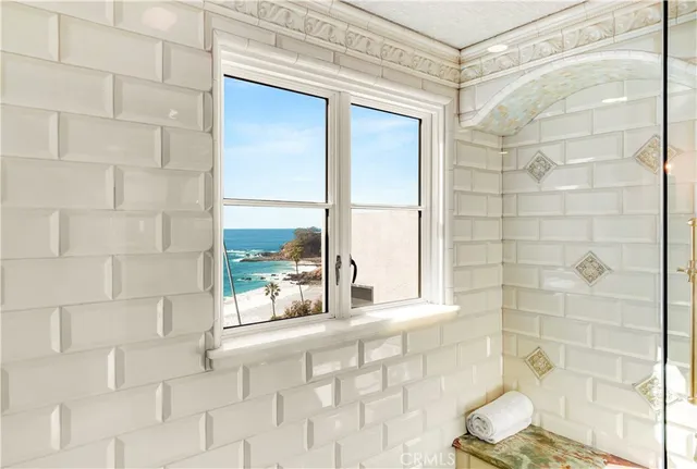 $27,500,000 | 145 Emerald Bay, Laguna Beach, CA 92651