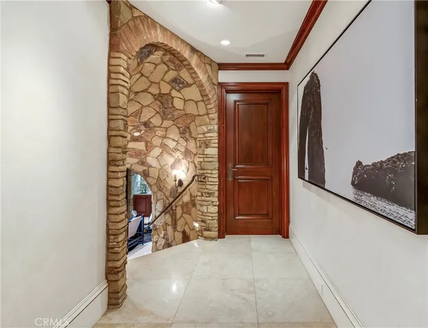 $27,500,000 | 145 Emerald Bay, Laguna Beach, CA 92651