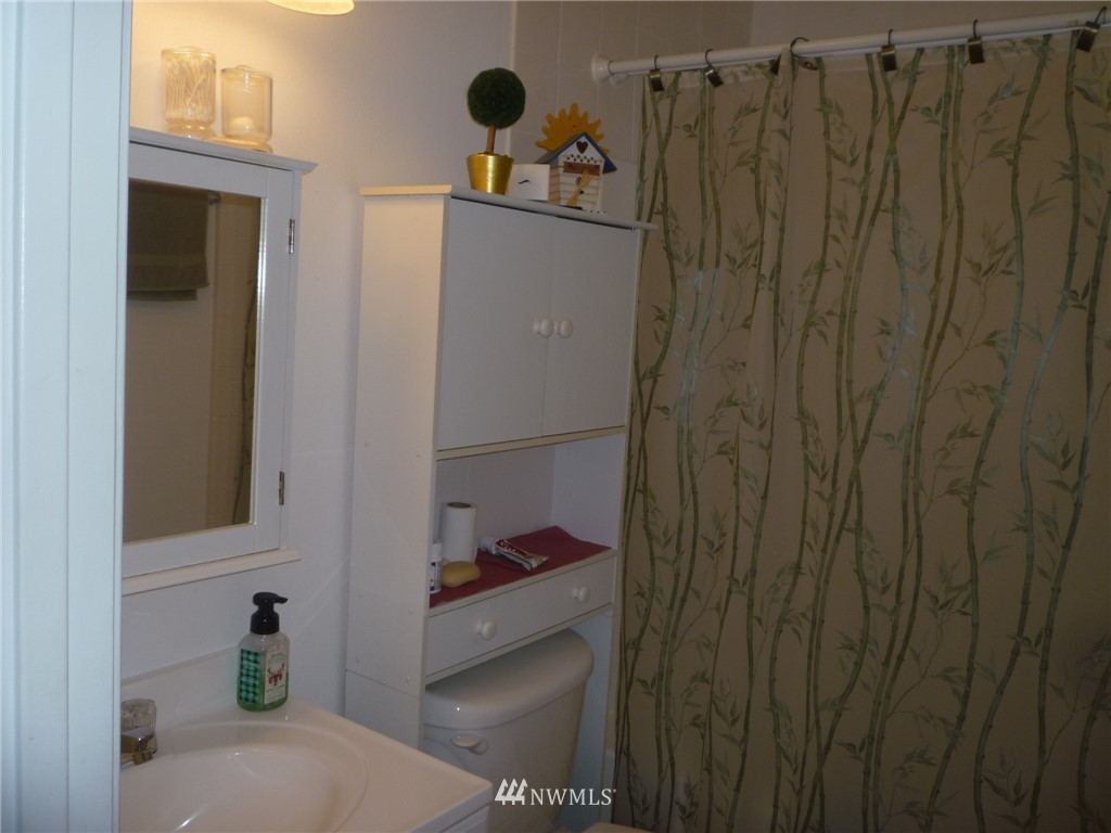 6357 Little Big Horn Road Maple Falls, WA 98266 - Photo 16 of 21 Gallery Image 16