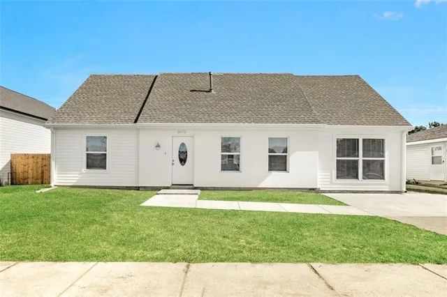 $315,900 | 3832 Ole Miss Drive, Kenner, LA 70065
