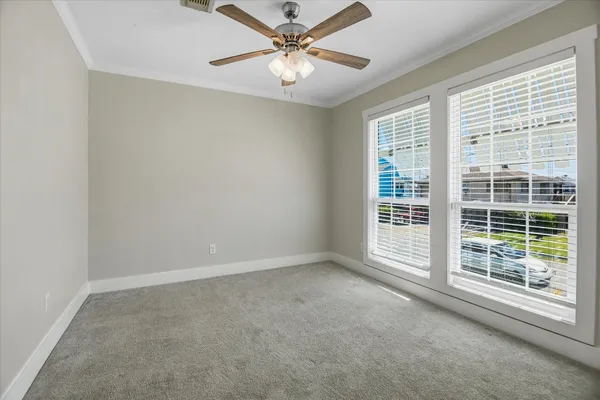 $2,200 | 606 Warsaw Drive, Bayou Vista, TX 77563