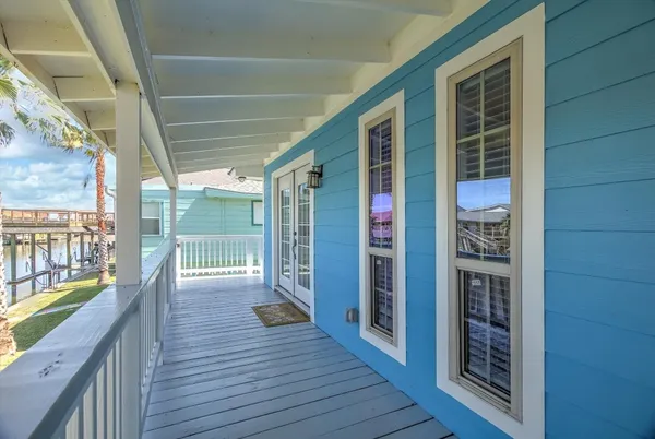 $2,200 | 606 Warsaw Drive, Bayou Vista, TX 77563