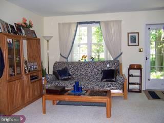 136 Tall Pines Road Newark, DE 19713 - Photo 4 of 6 Gallery Image 4