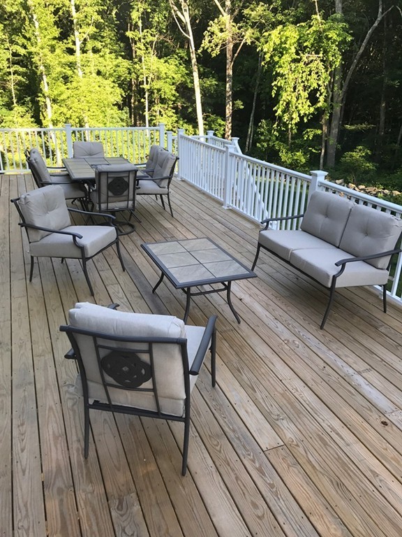 14 Birch Road Freetown, MA 02702 - Photo 11 of 30