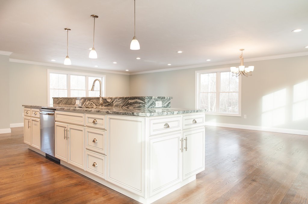 14 Birch Road Freetown, MA 02702 - Photo 4 of 30