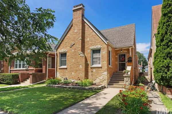 $514,900 | 7846 Kenneth Avenue, Skokie, IL 60076