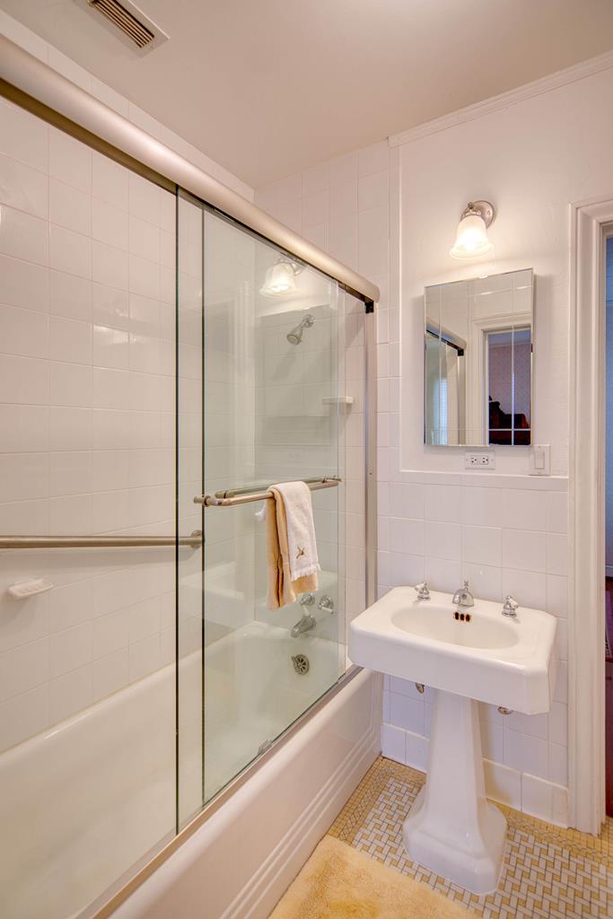 911 Postoak Street Mason, TX 76856 - Photo 8 of 48