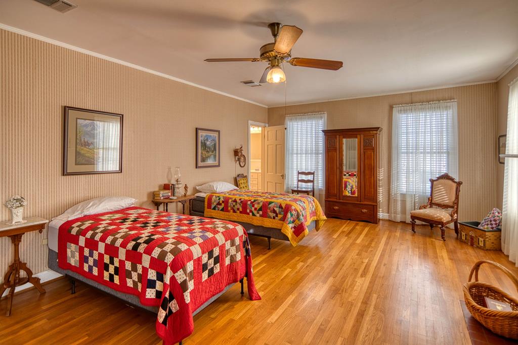 911 Postoak Street Mason, TX 76856 - Photo 10 of 48