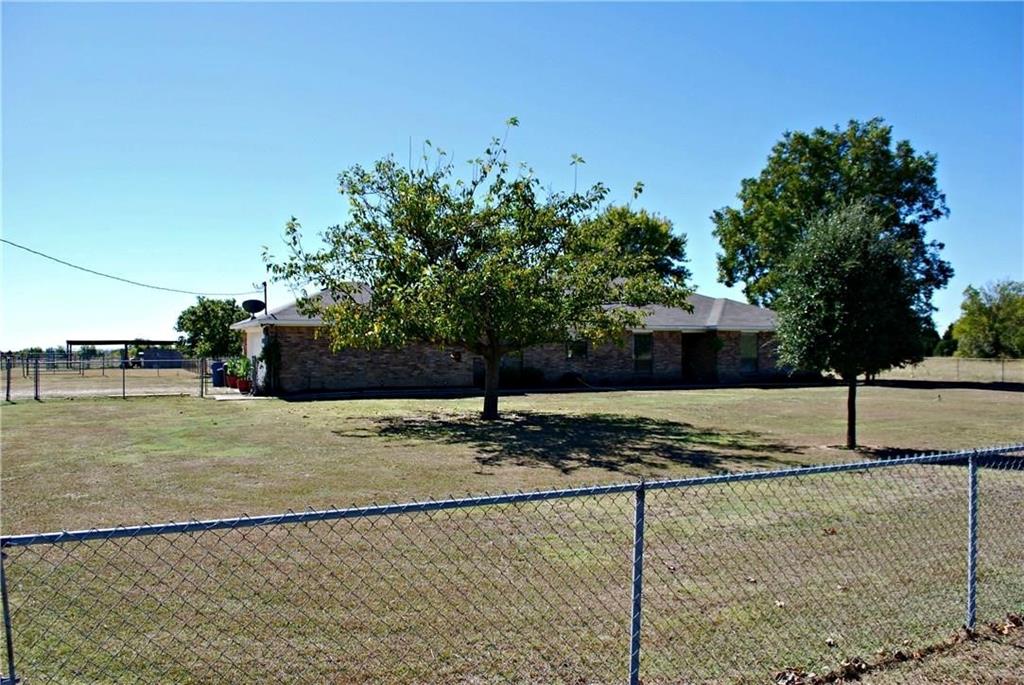 410 Barnes Bridge Road Sunnyvale, TX 75182 - Photo 19 of 20 a view of a yard