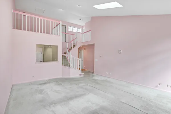 $349,900 | 241 Woodstone Circle, Buffalo Grove, IL 60089